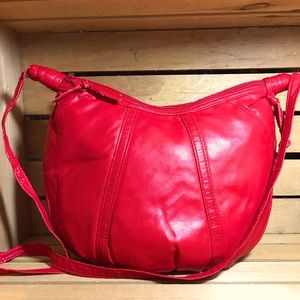 Red vintage medium shoulder bag